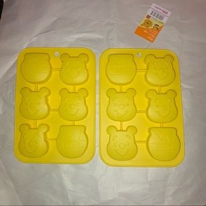2 x Winnie the Pooh silicone mold